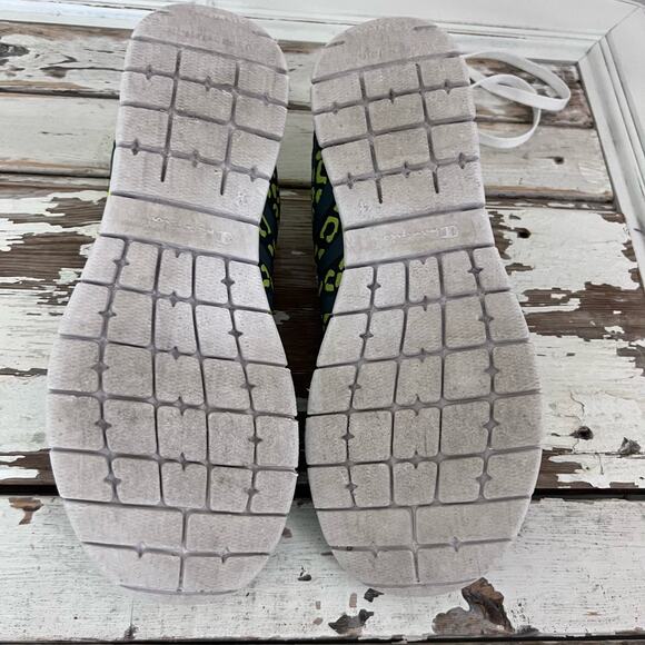 Champion Neon Yellow Leopard Print Running Training Shoe. Women's 5 1/2 S86B - Picture 5 of 8